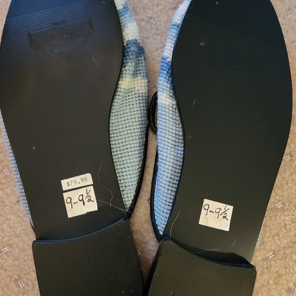 Lighthouse embroidery slides, Size 9-9.5 - Picture 4 of 4